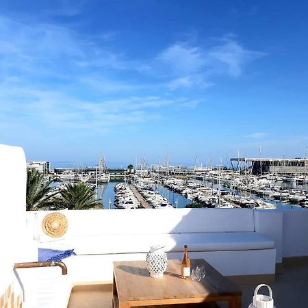 Micasadenia Apartment Bagian luar foto