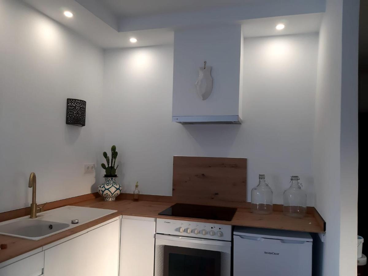 Micasadenia Apartment Bagian luar foto