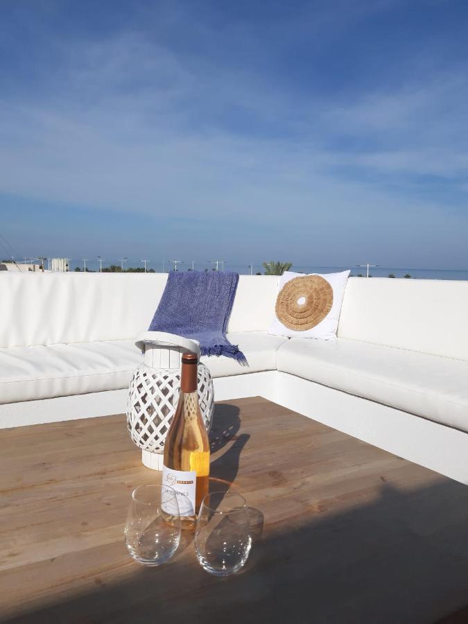 Micasadenia Apartment Bagian luar foto