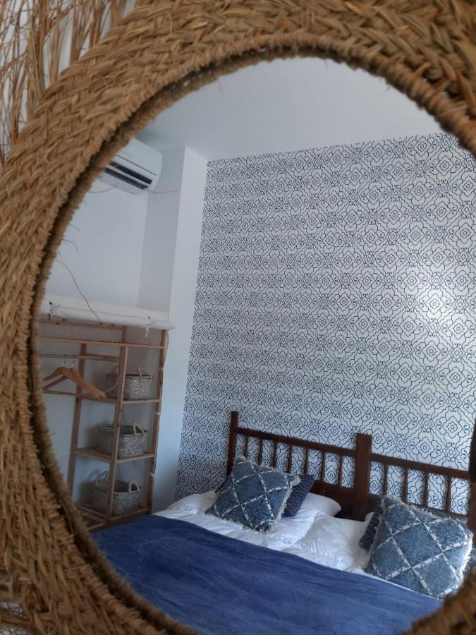 Micasadenia Apartment Bagian luar foto